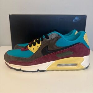 Nike Air Max Multicolor Sneakers